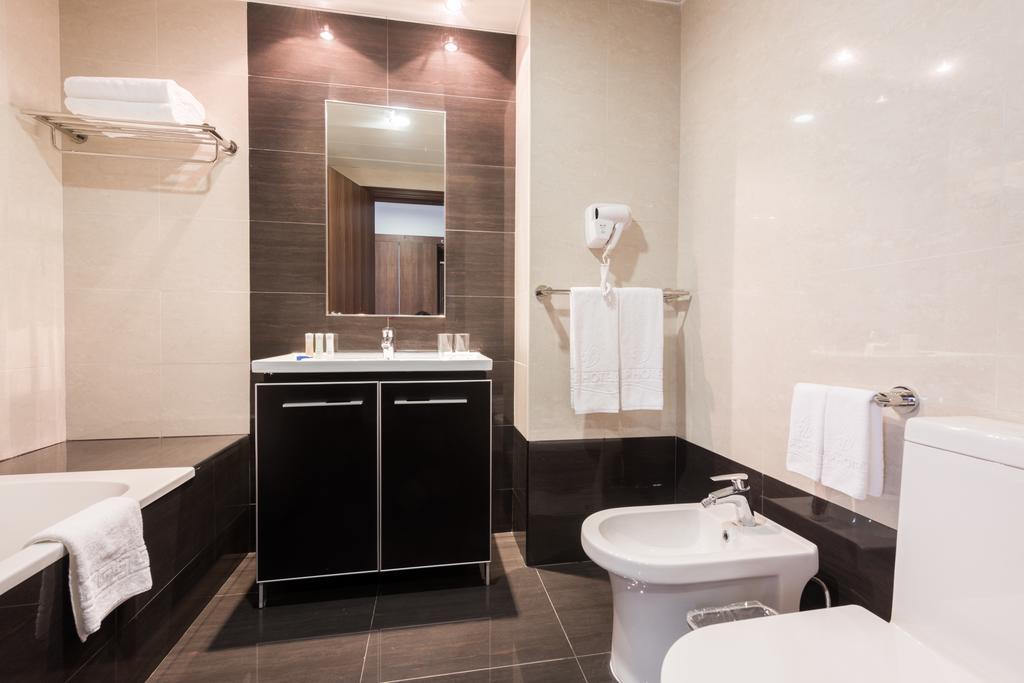 Hotel Vip Executive Tete Rum bild